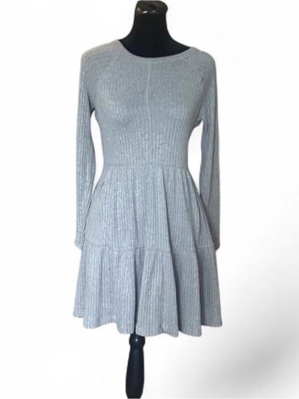 American Eagle Outfitters Light Gray Ribbed Long-Sleeve Tiered Dress